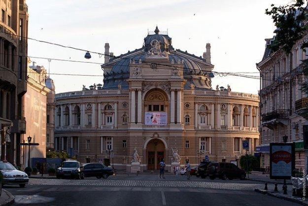 Center, Apartment On Deribasovskaya 10 Odesa Exterior photo